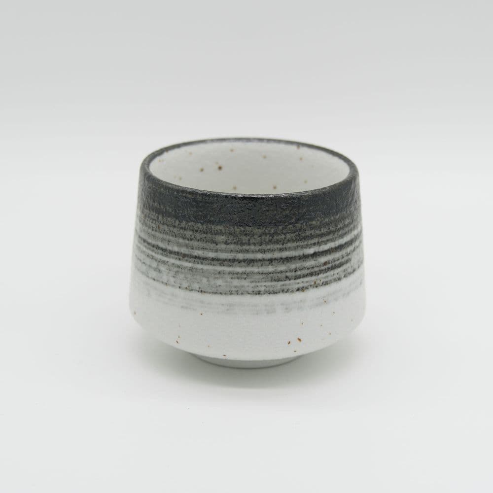 Šálek na cappuccino ASTRA 190 ml bílá/černá